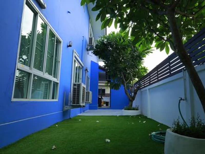 5 Bed House for Rent in Mueang Chiang Mai