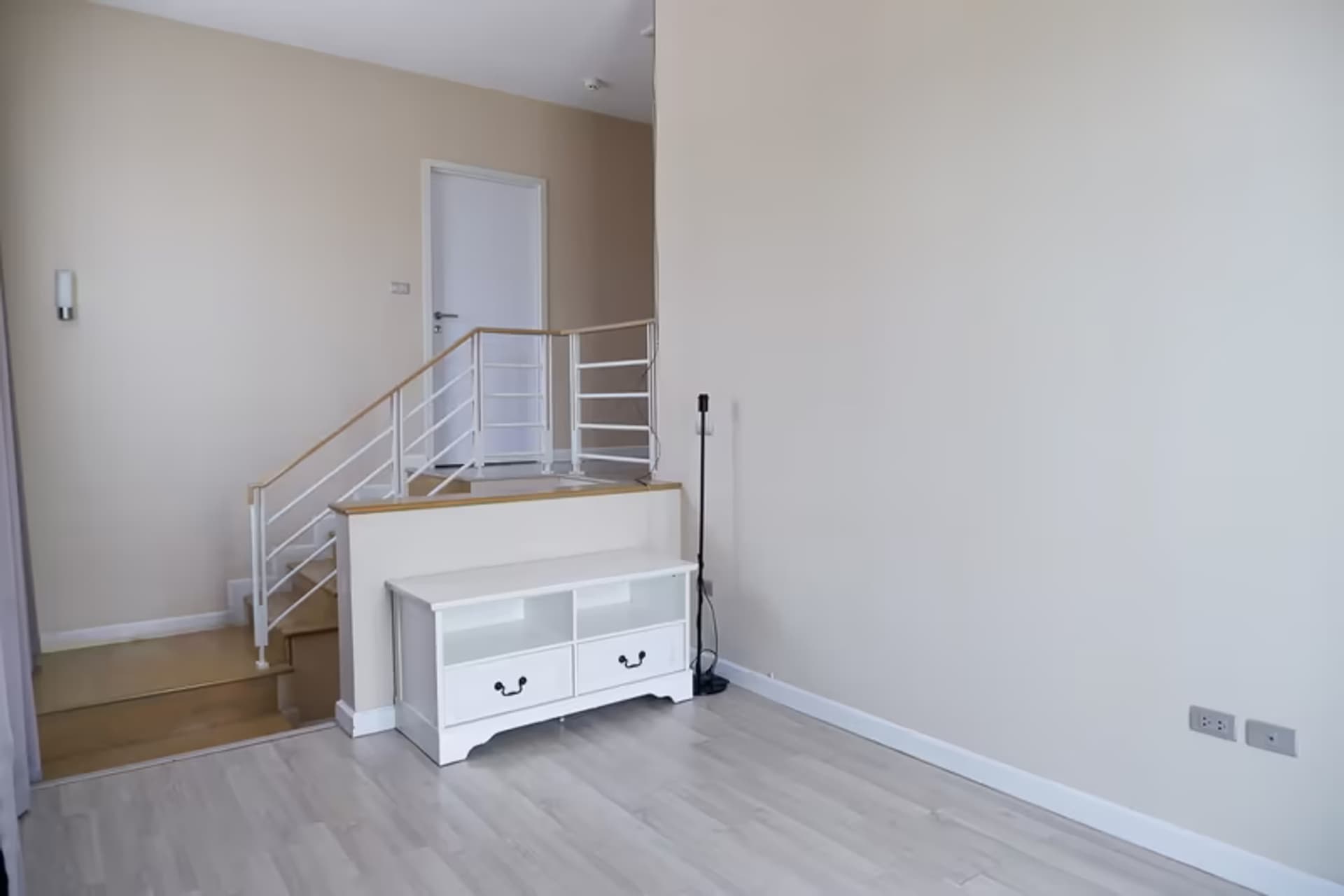 4 Bedroom House - Image 52