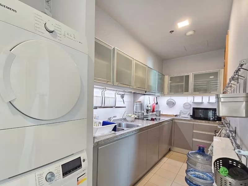 3 Bed Condo for Sale in Khlong Toei