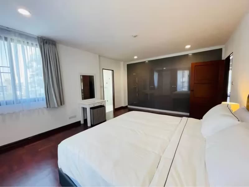 3 Bedroom Condo