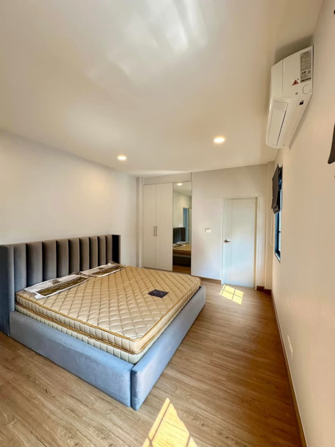 4 ห้องนอน บ้าน สำหรับ จำหน่าย ใน Bang Phli, Samut Prakan - Image 12