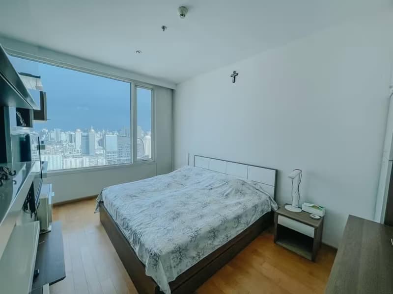 Condo for Sale at Villa Ratchatewi