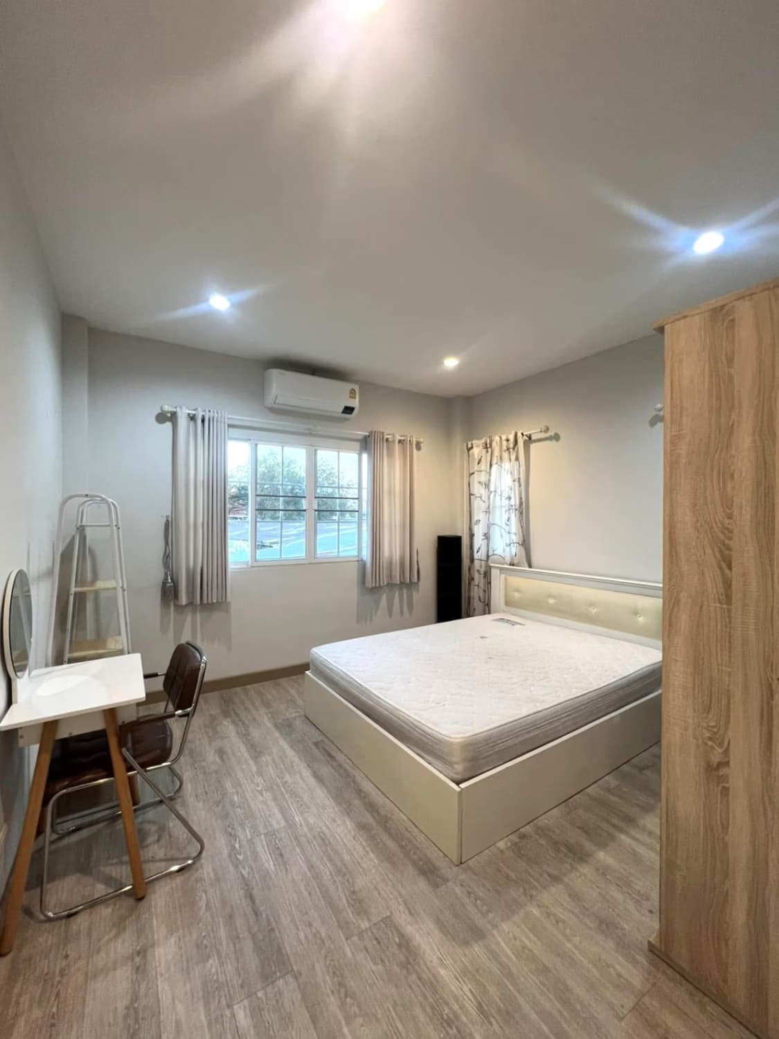 3 Bed House for Rent in Sankamphaeng - Image 4