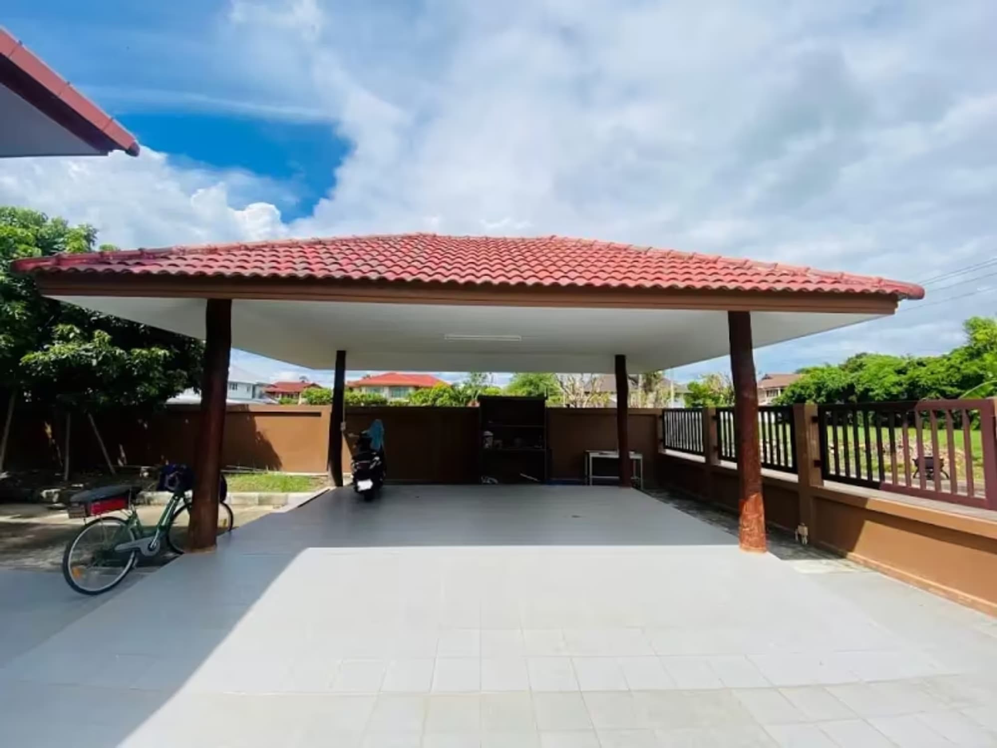4 Bedroom House - Image 3