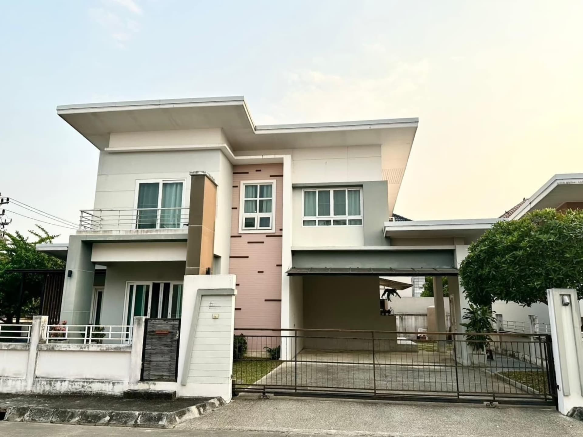 3 Bed House for Sale in Hang Dong - Image 1