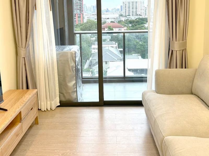 Condo for Rent at Regal Sathon-Naradhiwas