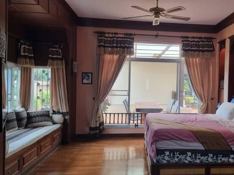 10 Bed House for Rent and Sale in San Sai