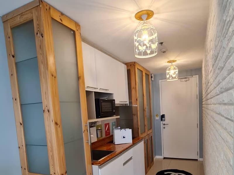 2 Bed Condo for Sale in Ratchathewi