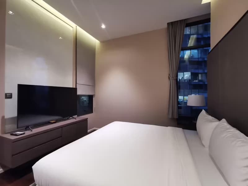 Condo for Rent at The Aspen LaSalle