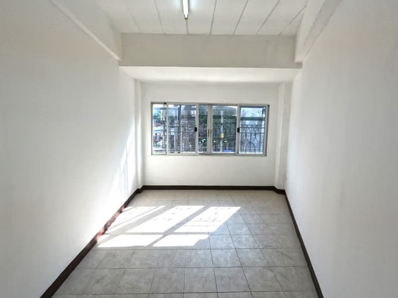 2 Bed Townhouse for Rent in Mueang Chiang Mai District