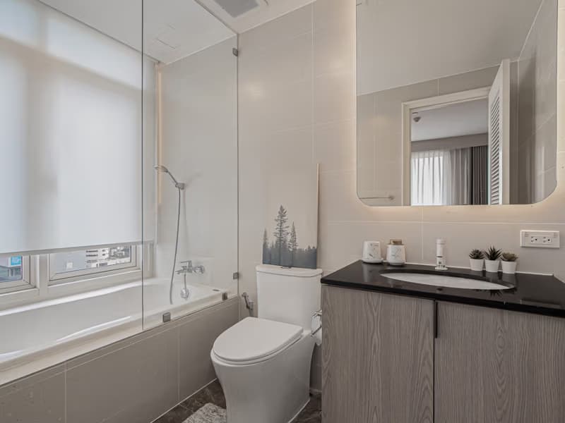 3 Bed Condo for Rent and Sale in Watthana