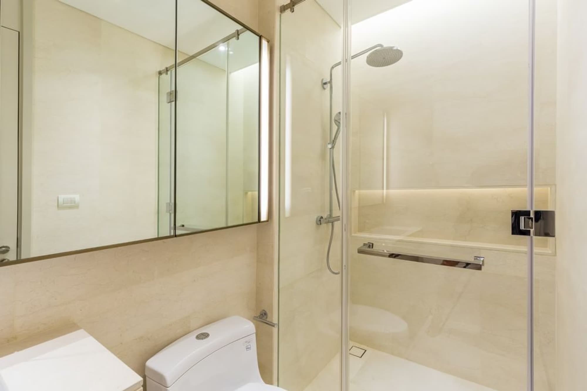 Condo for Rent, Sale at Baan Sindhorn - Image 24