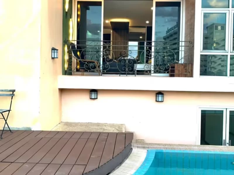 2 Bedroom Condo