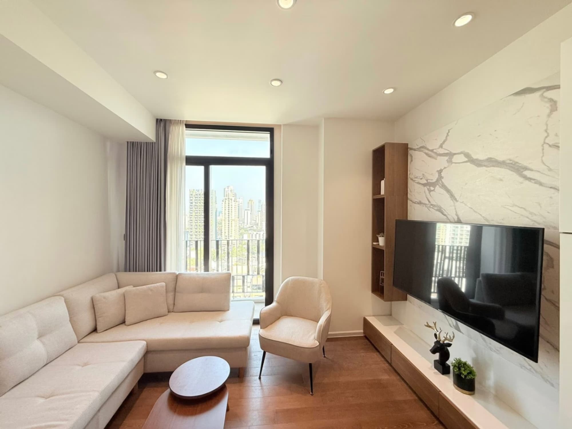 2 ห้องนอน คอนโด สำหรับ จำหน่าย ใน วัฒนา - Image 2