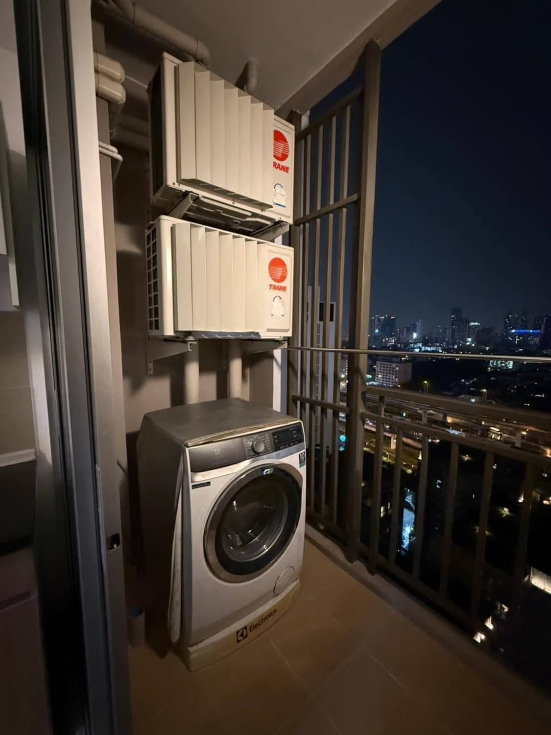 1 ห้องนอน undefined สำหรับ ขาย ใน Huai Khwang - Image 7