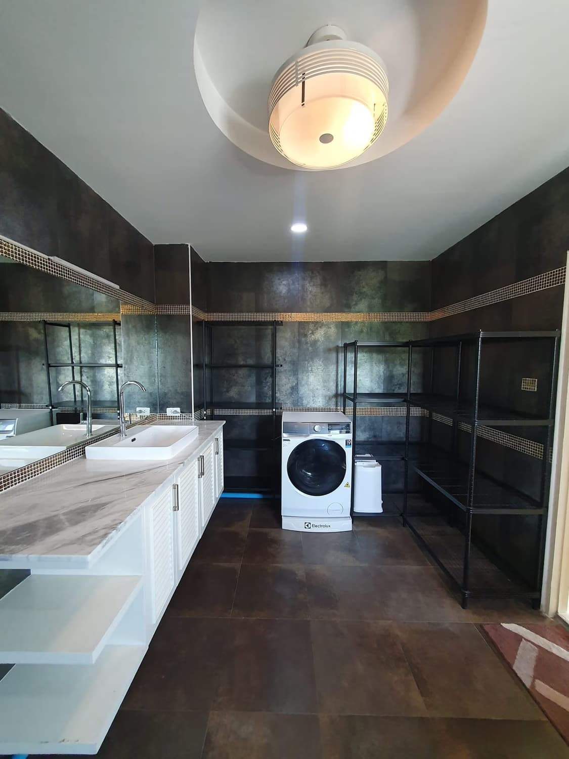 2 Bed Condo for Sale in Mueang Chiang Mai - Image 6