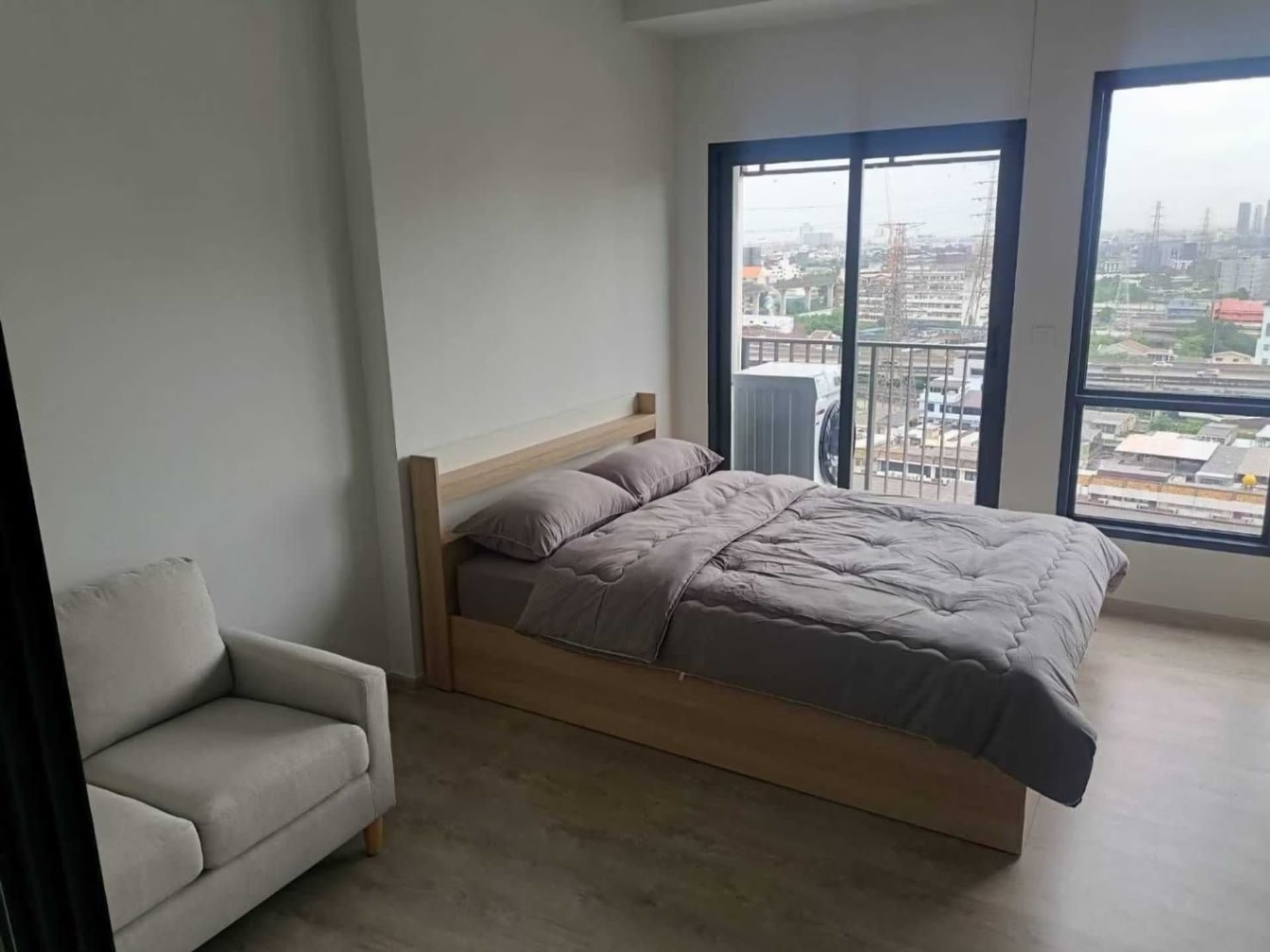 undefined Bed Condo for Sale  Near Ramkhamhaeng ARL - Image 1