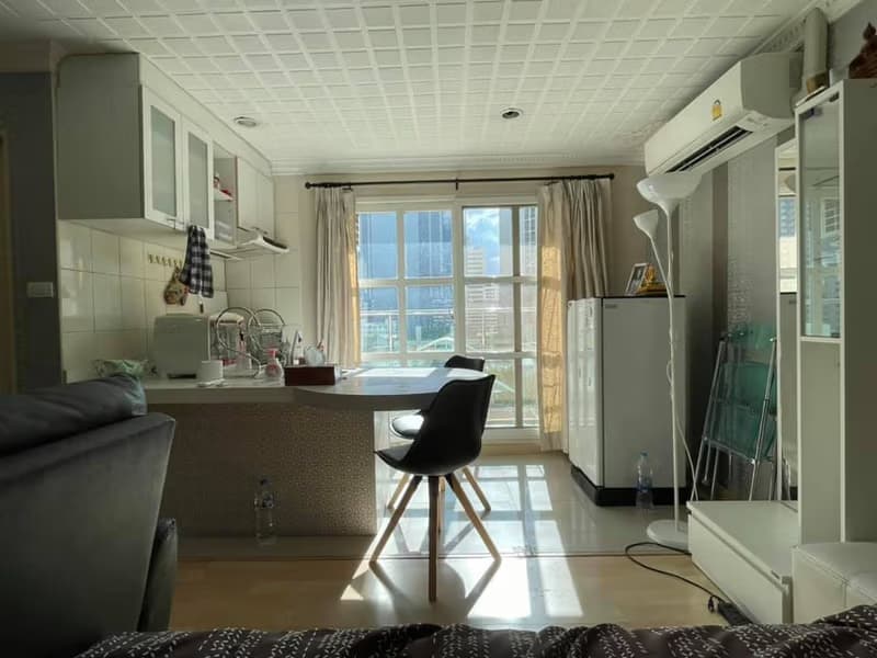 Condo for Sale at Modern Sweet Home Condo