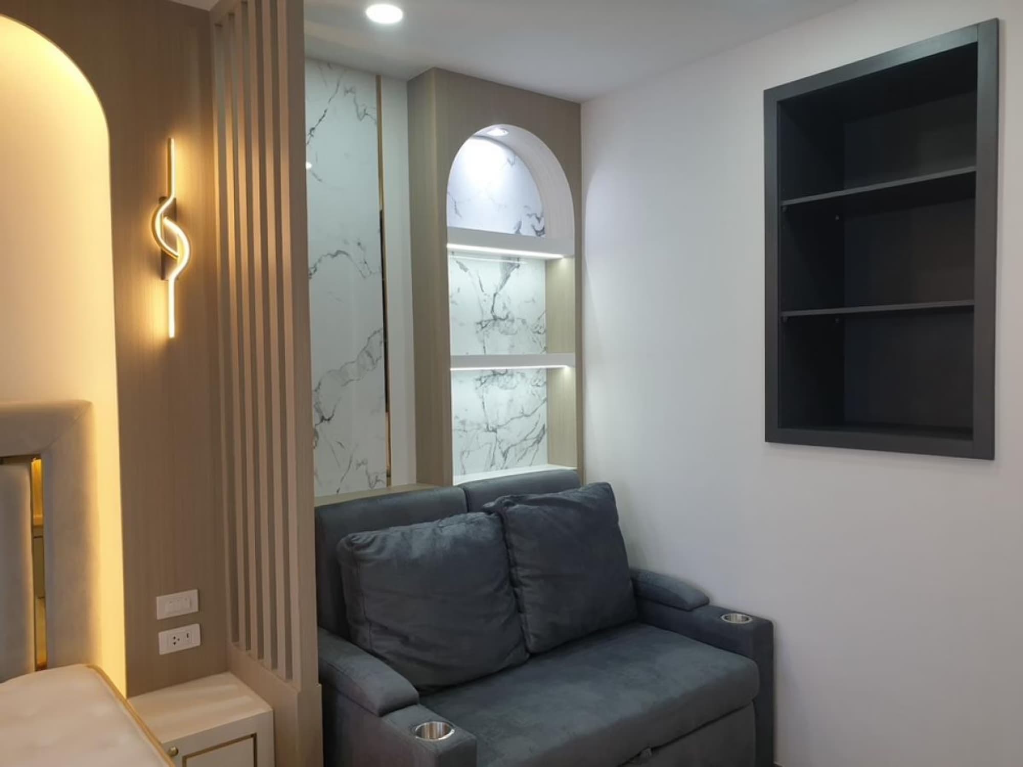 undefined ห้องนอน Condo สำหรับ จำหน่าย ใน บางรัก - Image 7