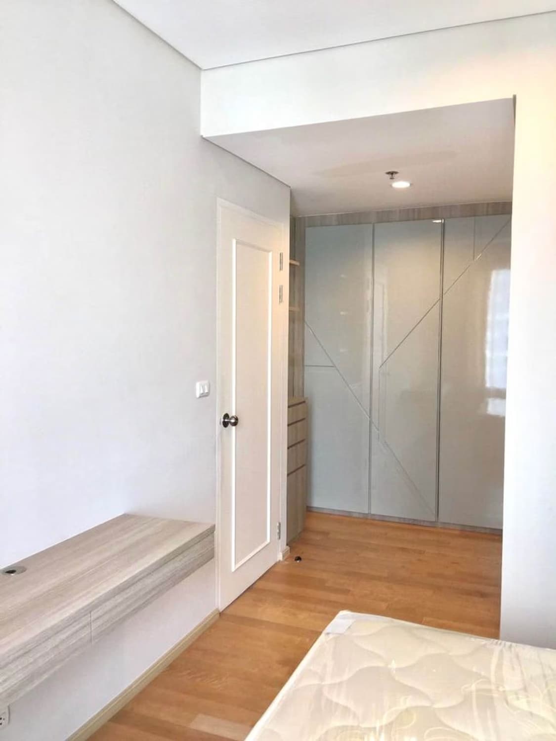 Condo for Rent at Villa Asoke Condominium - Image 4
