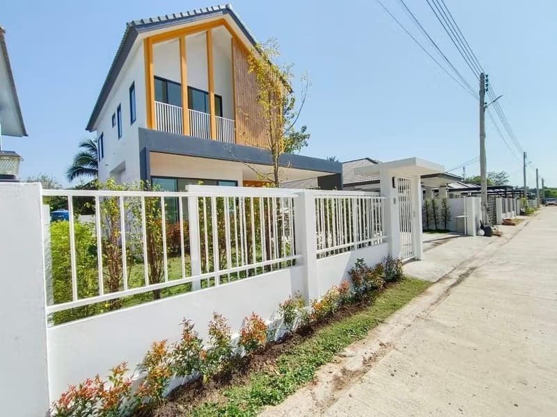 House for Sale in San Sai Luang, San Sai.