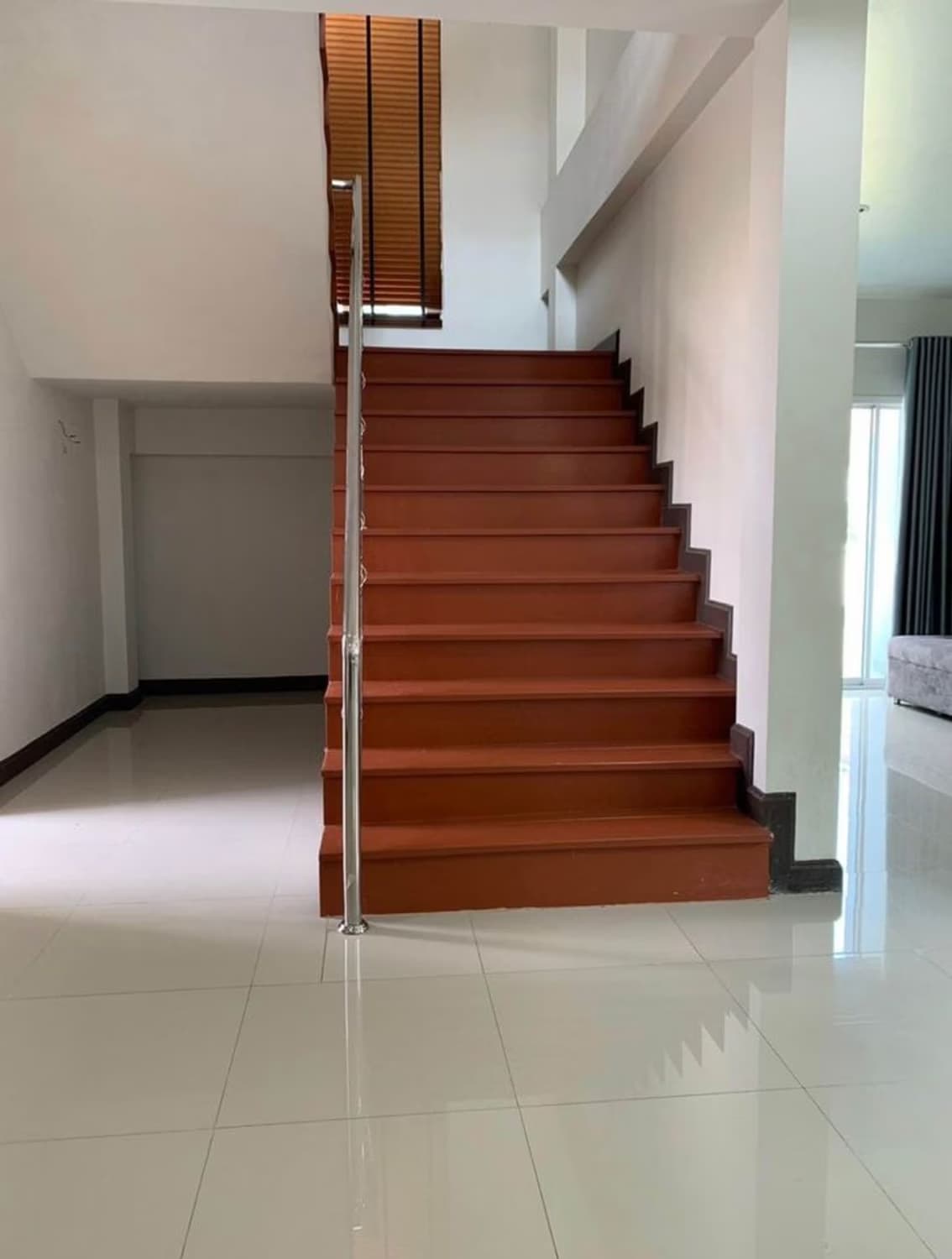 3 Bed House for Rent in San Sai - Image 4