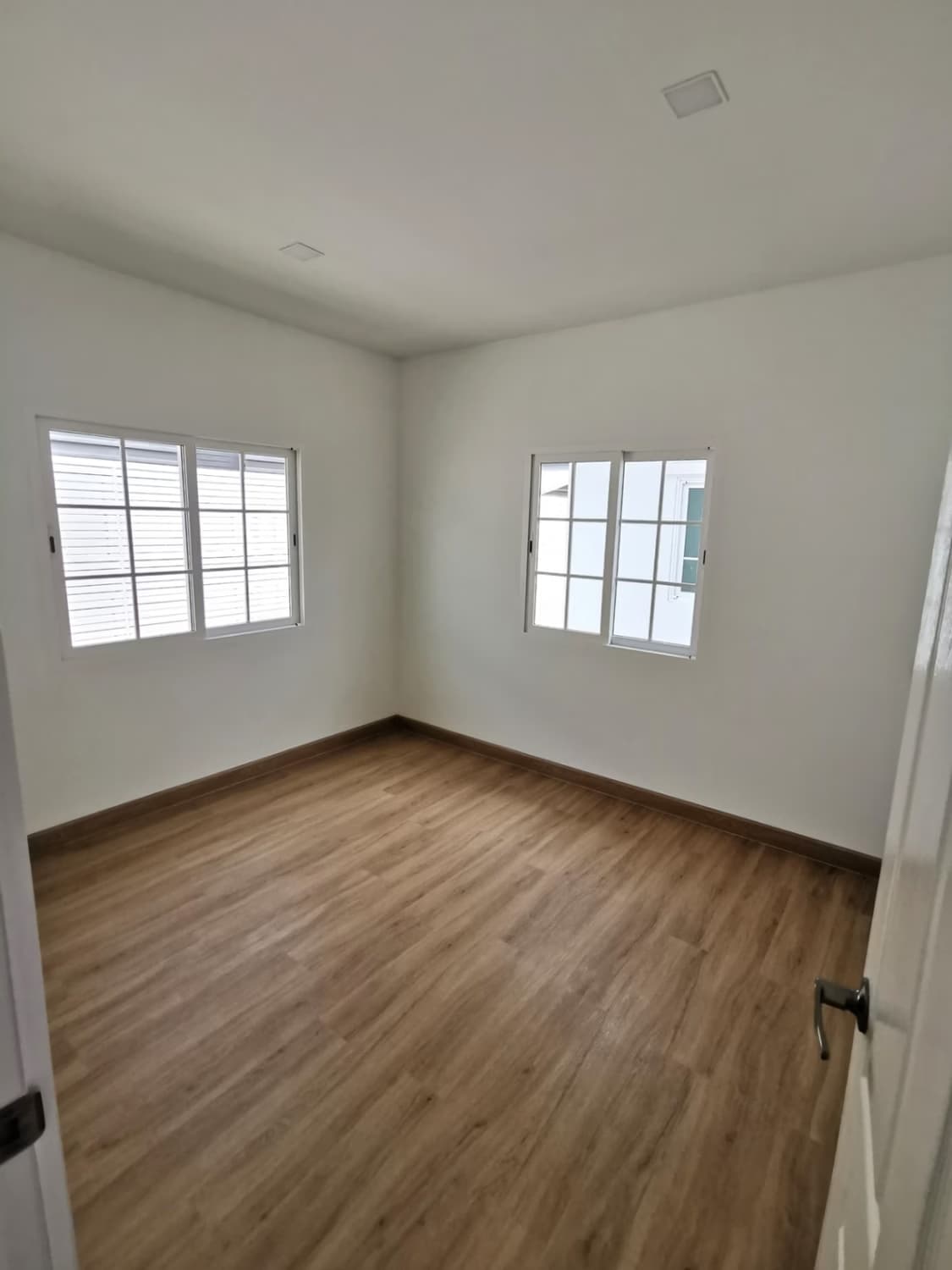 4 Bed House for Sale in Prawet - Image 4