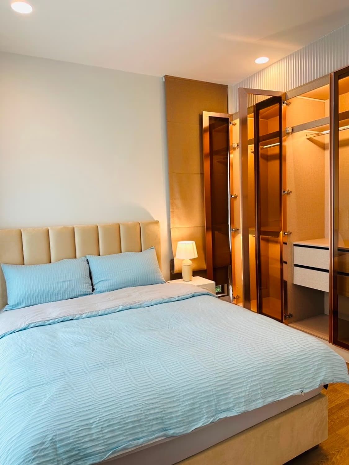 4 Bed House for Rent and Sale in Bang Kapi - Image 8