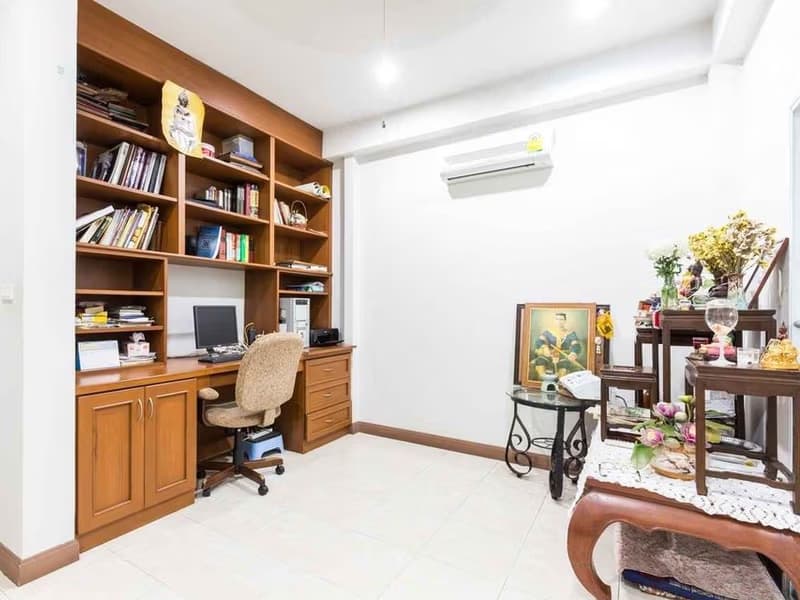 House for Sale at Siwalai San Kamphaeng
