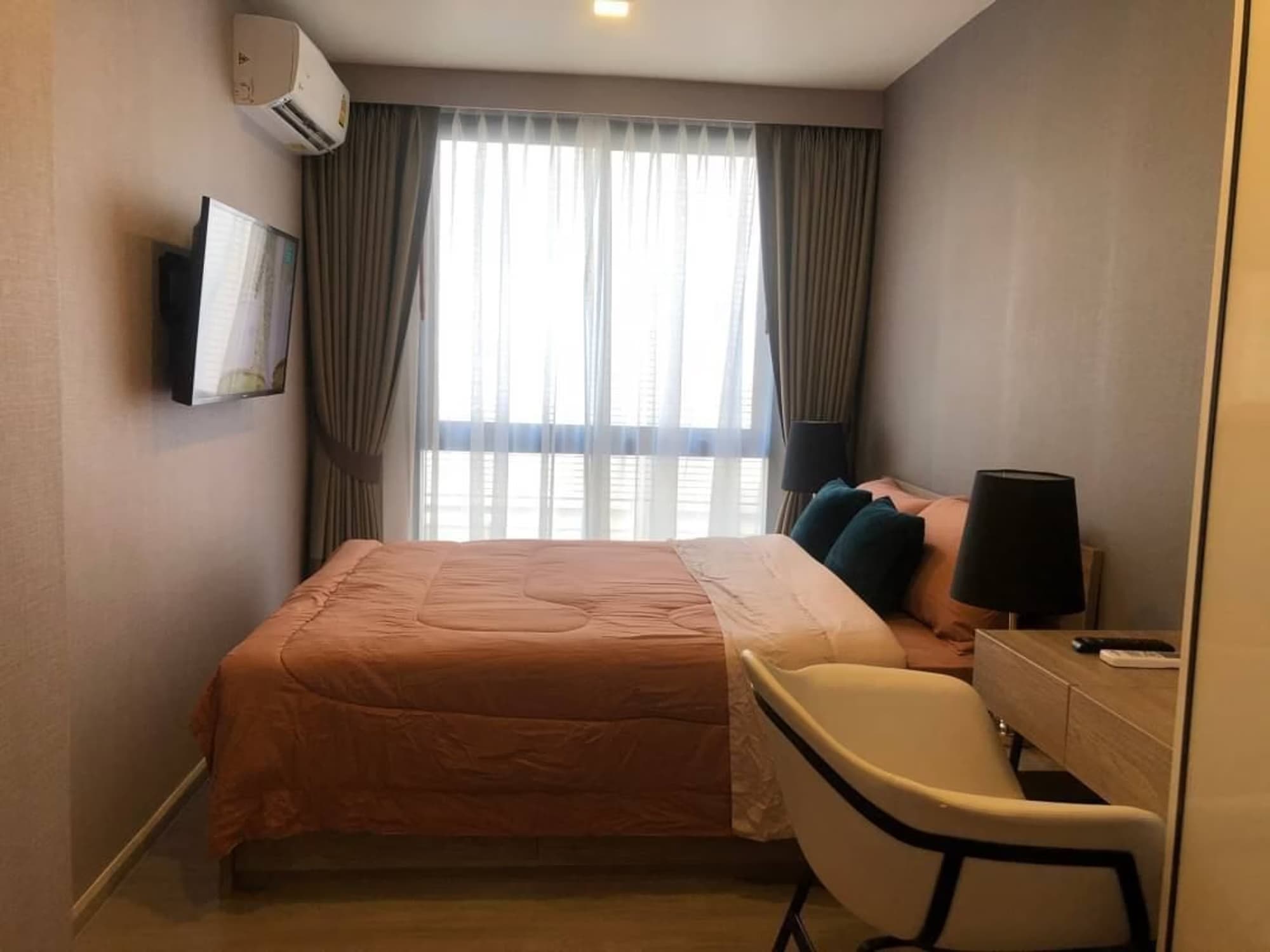 1 Bed Condo for Sale in Din Daeng - Image 5