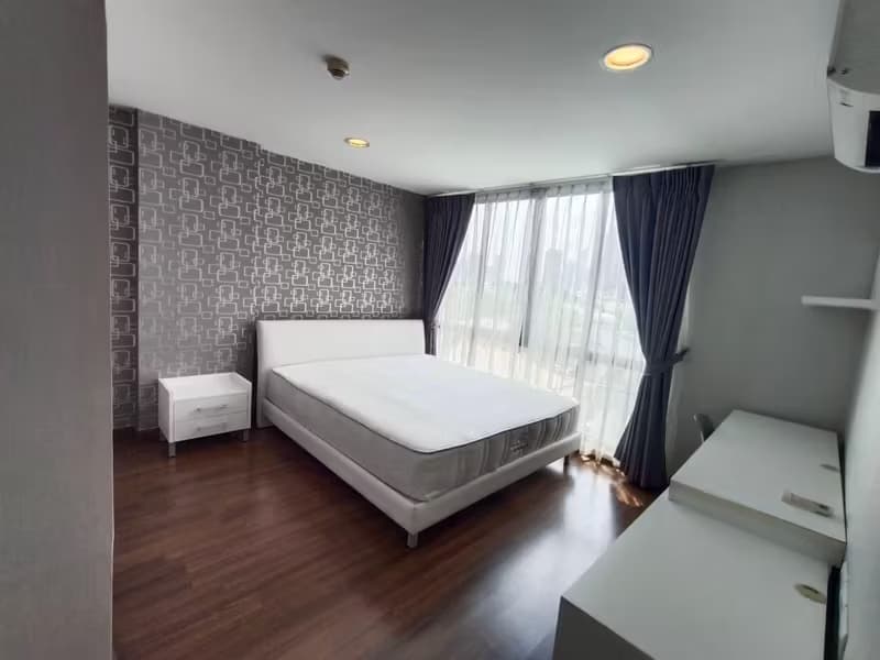 3 Bedroom Condo
