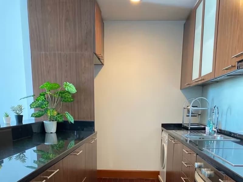 Condo for Rent at Sky Villas
