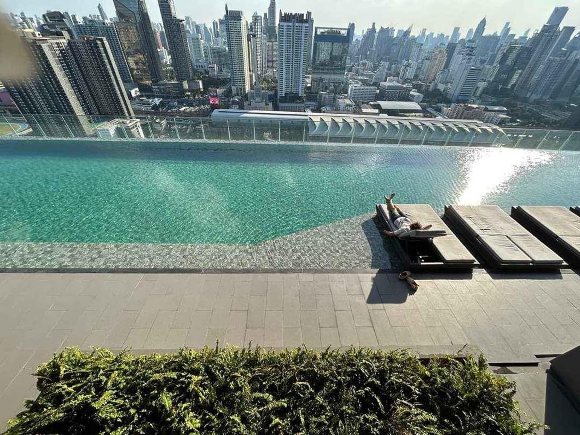 Condo for Rent at Life Asoke Hype - Image 11
