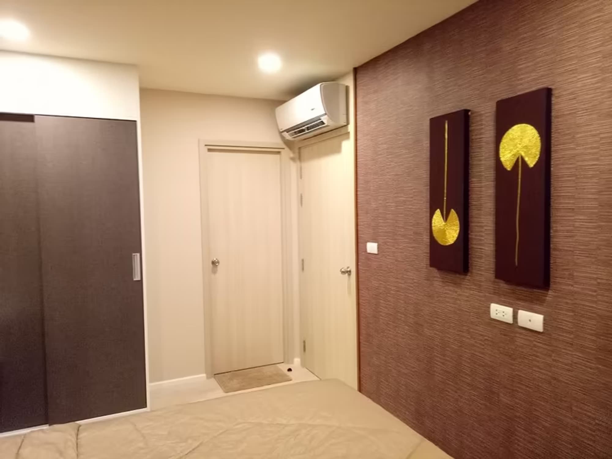 1 Bedroom Condo - Image 22