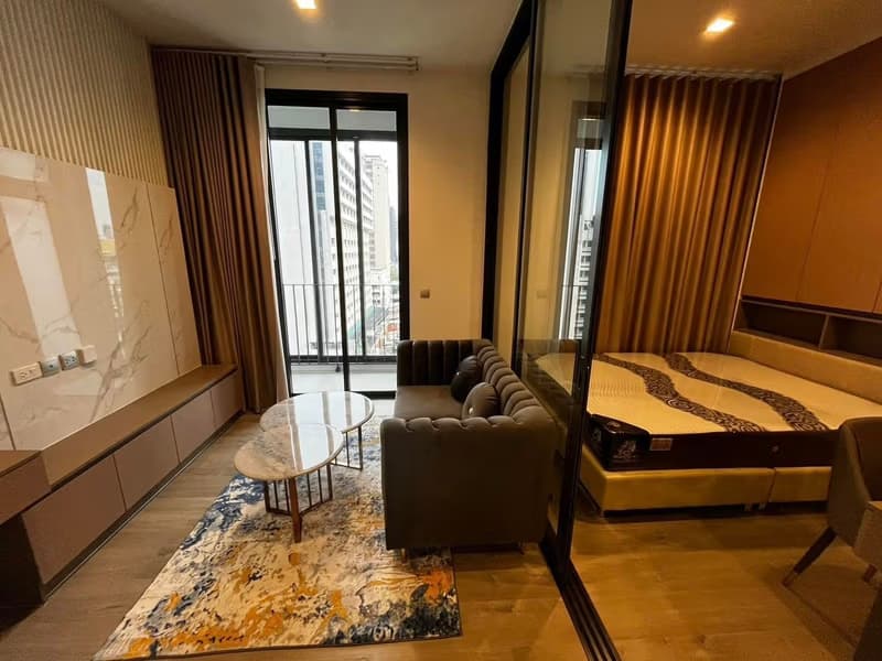 1 Bed Condo for Sale in Ratchathewi