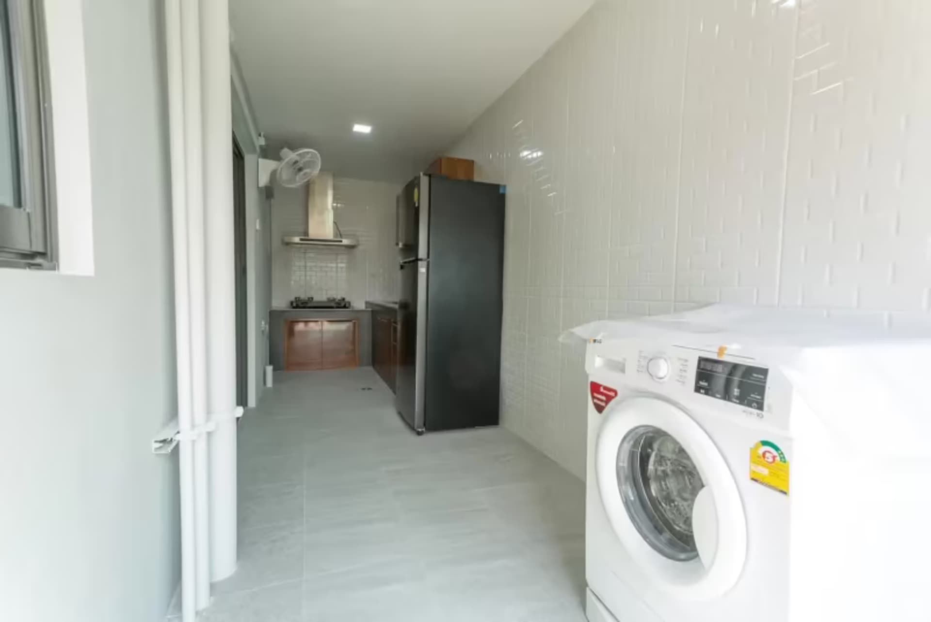  - Image 5