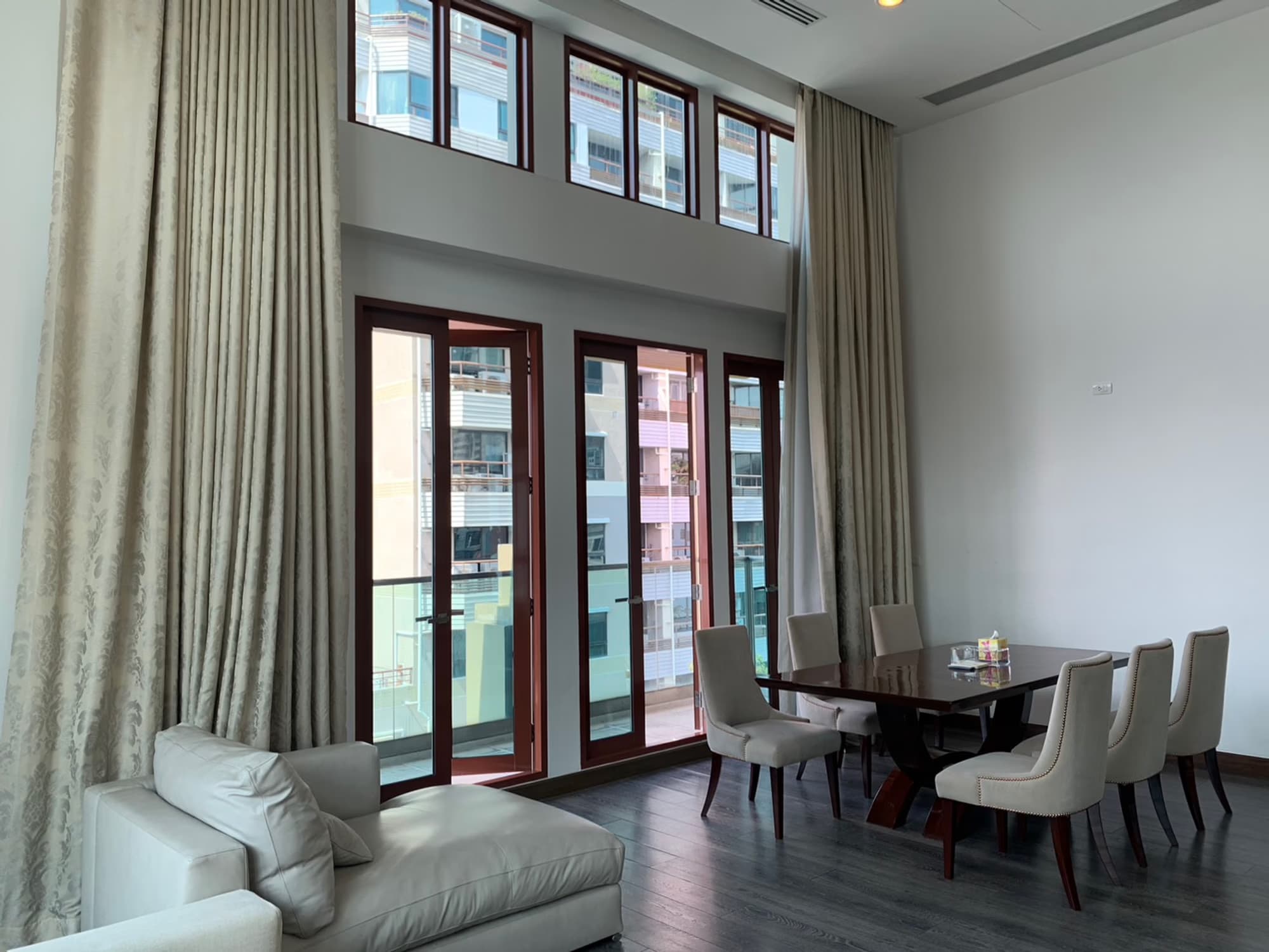Condo for Rent at The Crest Ruamrudee - Image 20