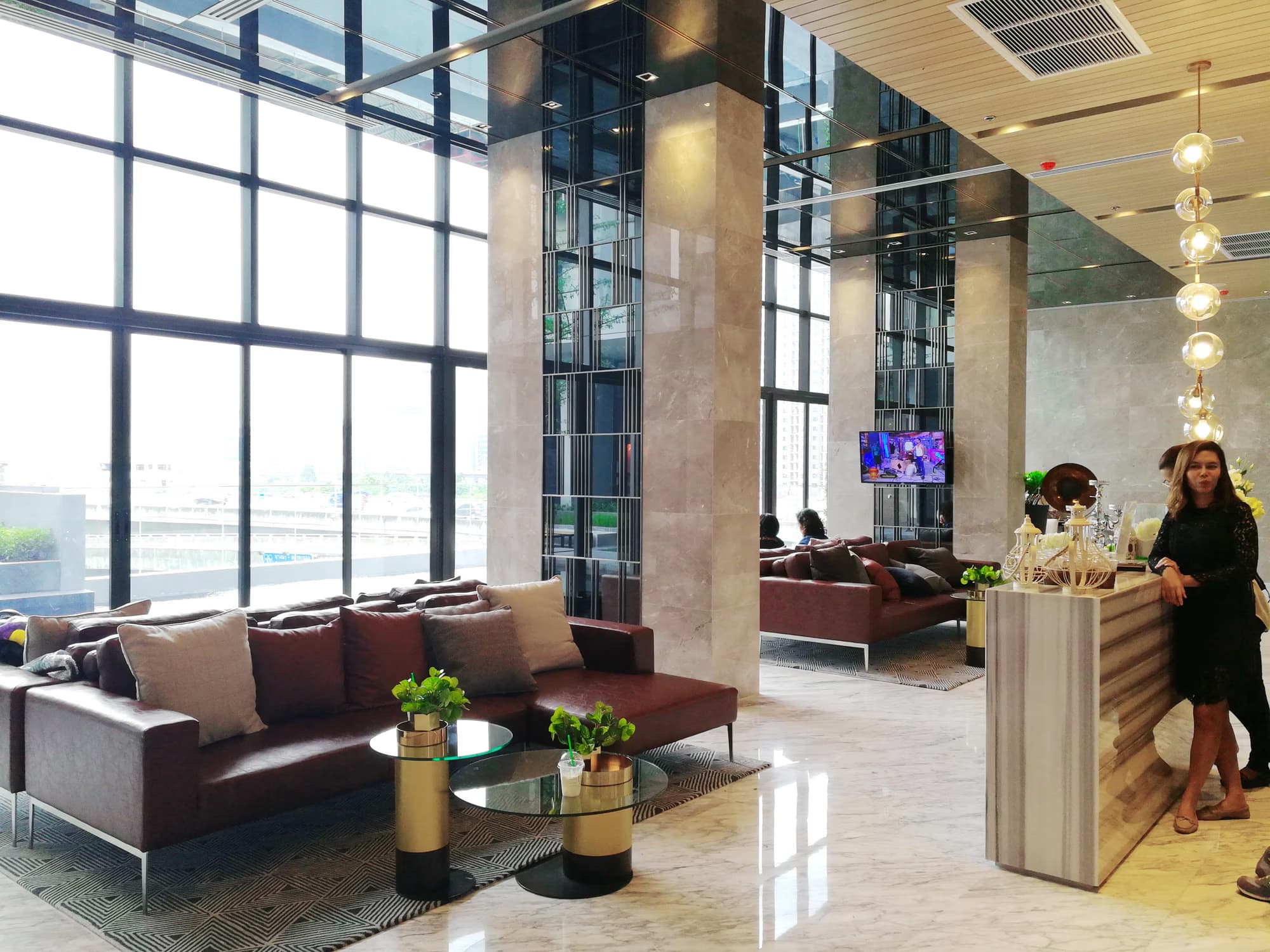 1 Bed Condo for Rent and Sale  Near Phra Ram 9 MRT - Image 26