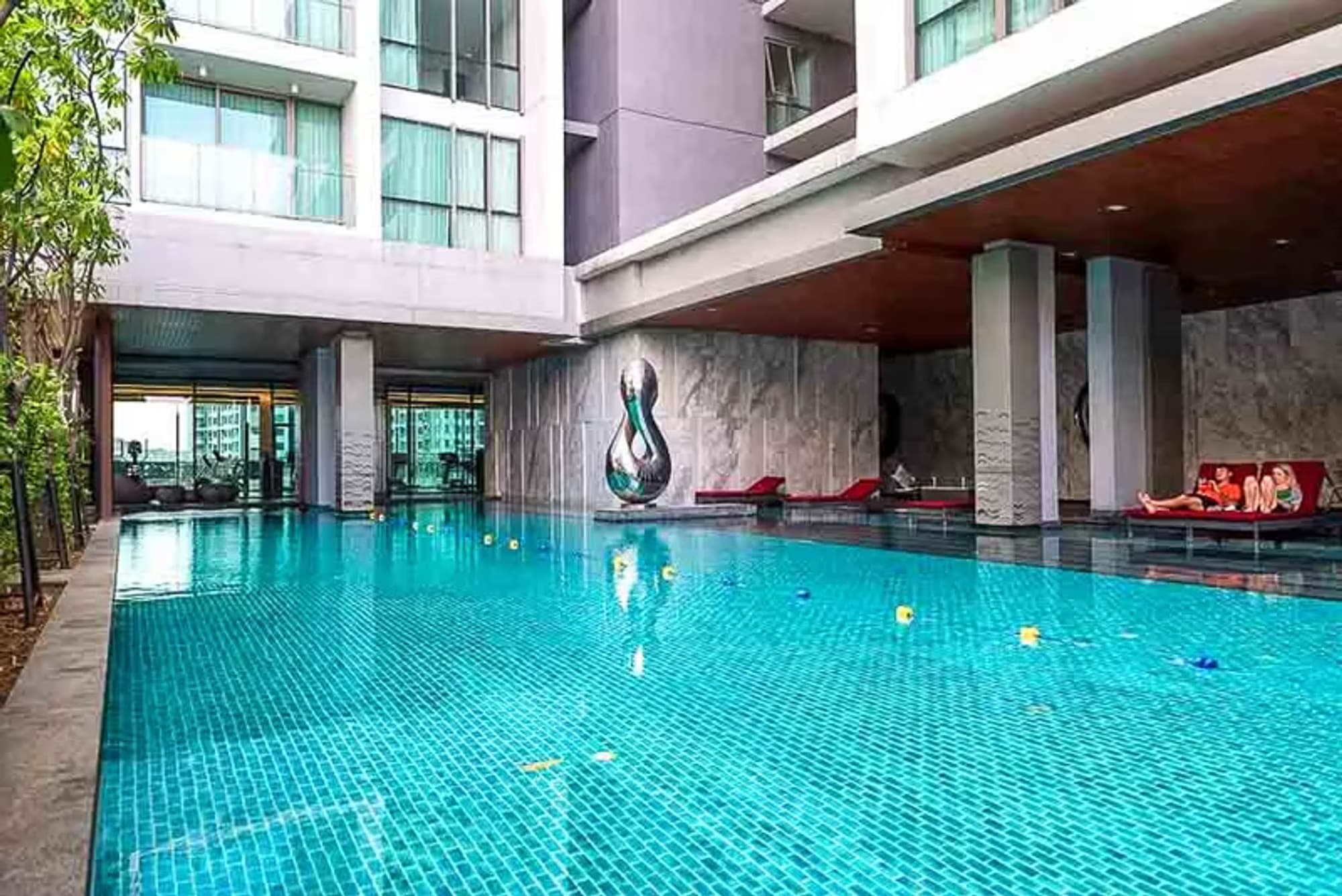 1 Bedroom Condo for Rent at The Room Sukhumvit 69 - Image 10