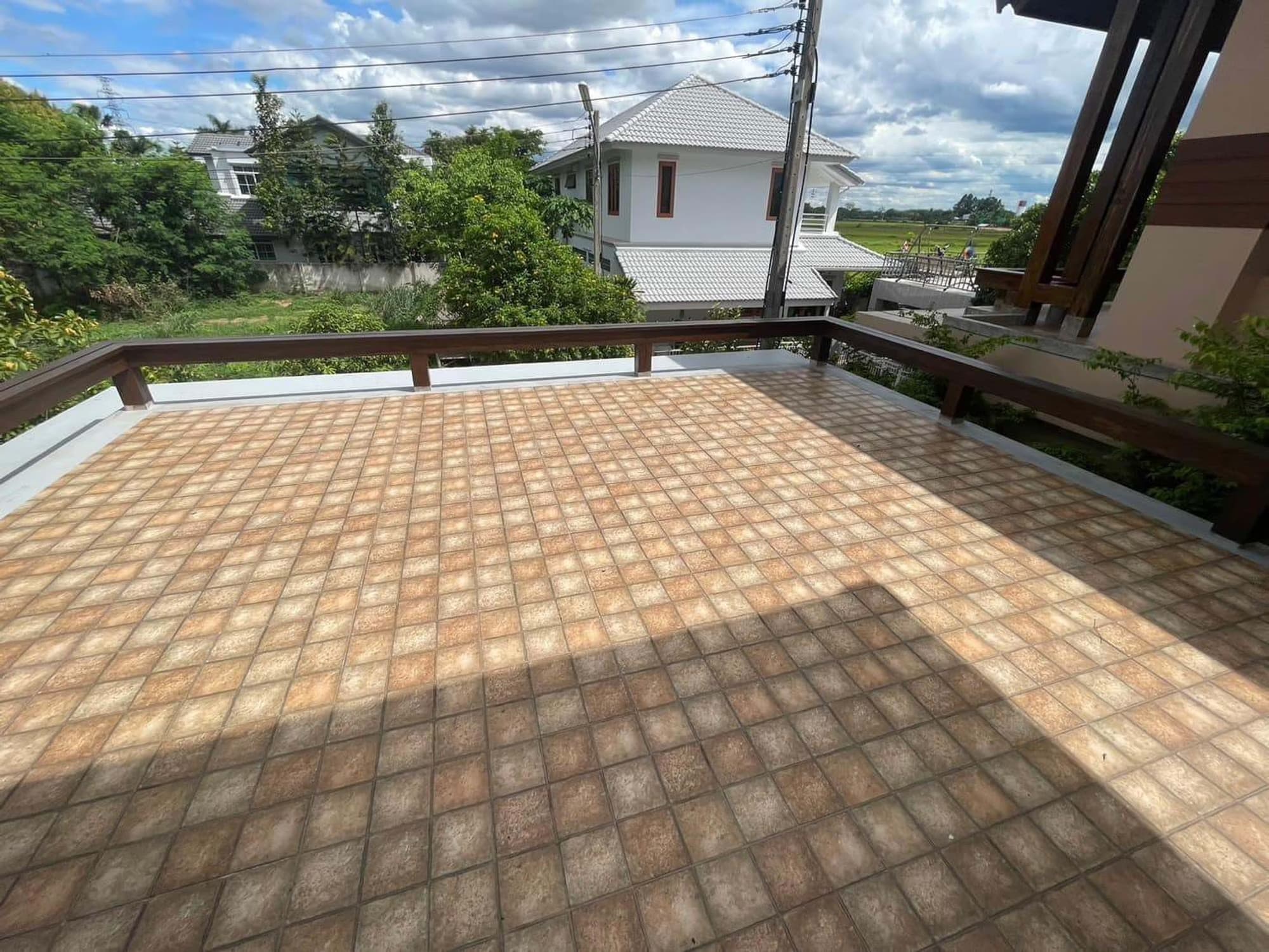 4 Bed House for Sale in อำเภอสันทราย - Image 14