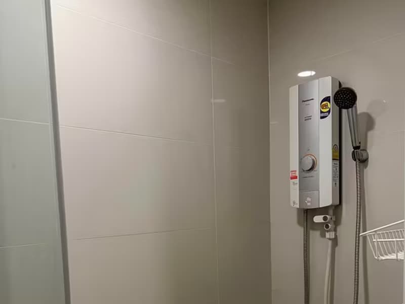 1 Bedroom Condo