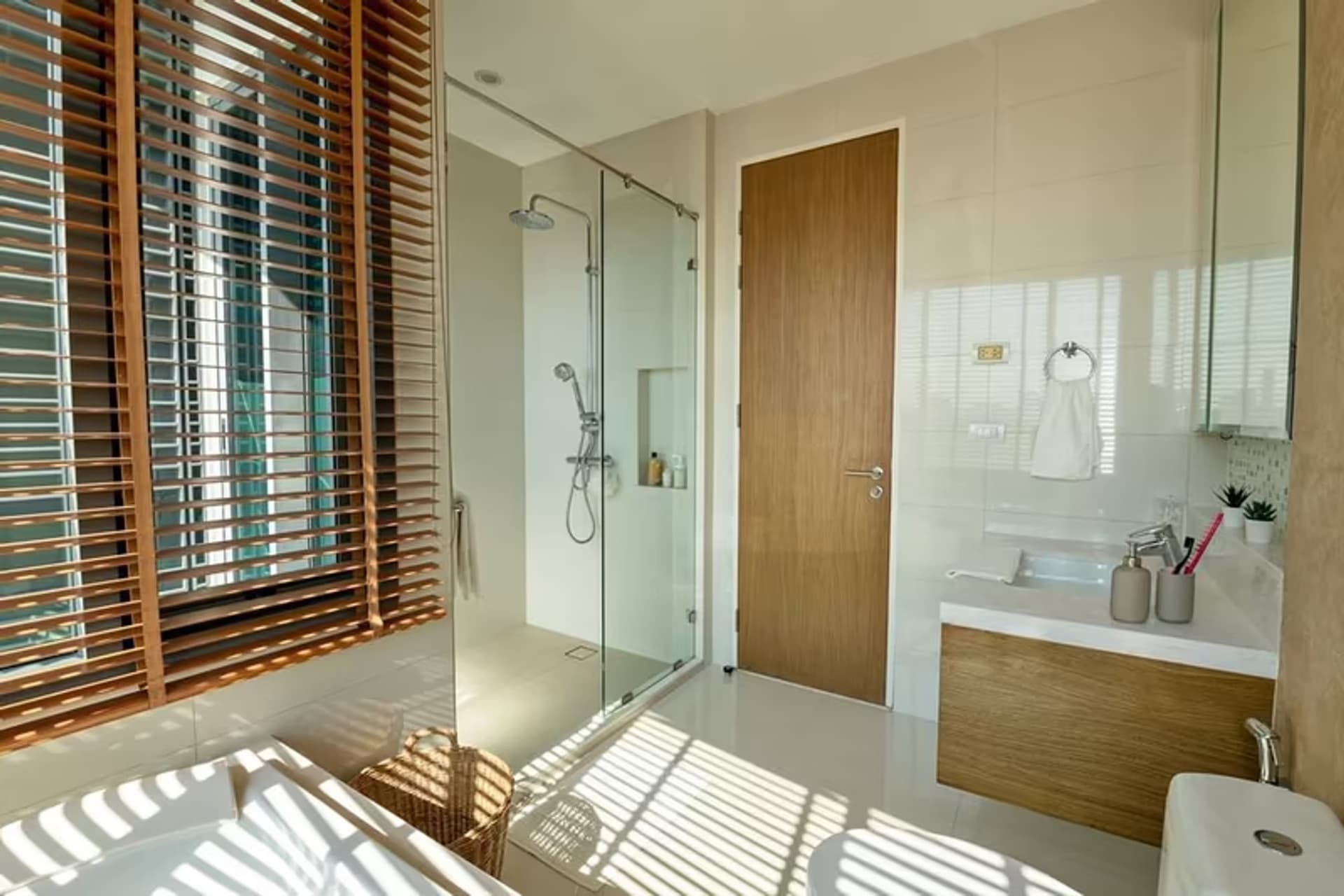 2 Bedroom Condo - Image 12