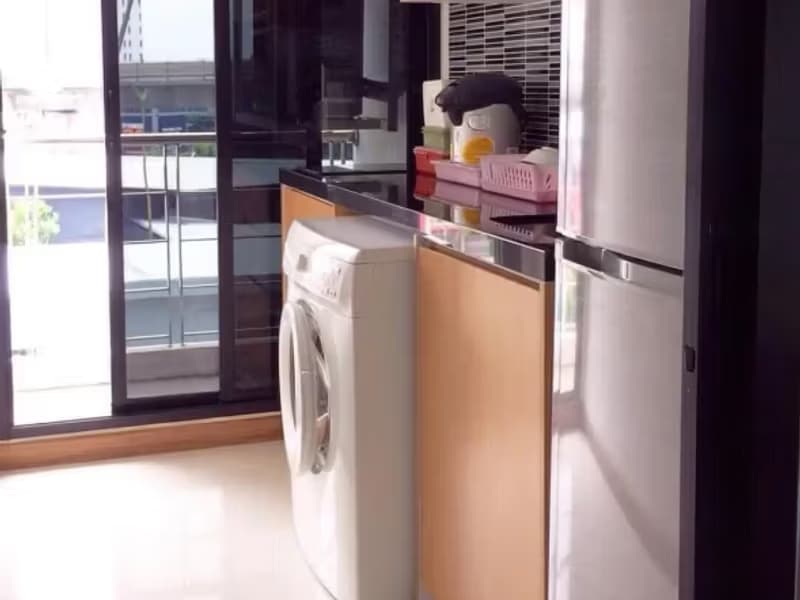1 Bedroom Condo