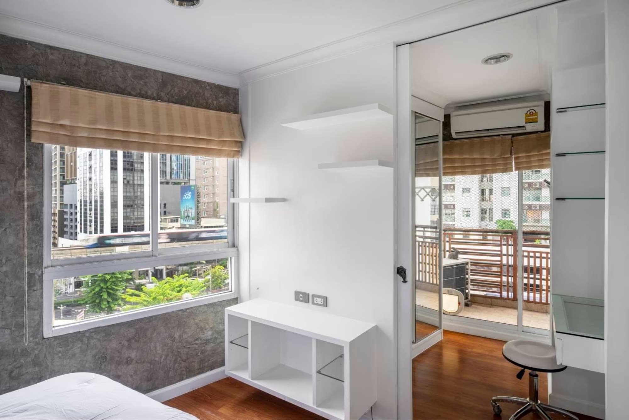 1 ห้องนอน คอนโด สำหรับ ขาย ใน วัฒนา - Image 6