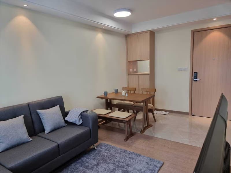 1 Bed Condo for Rent and Sale in Sathon