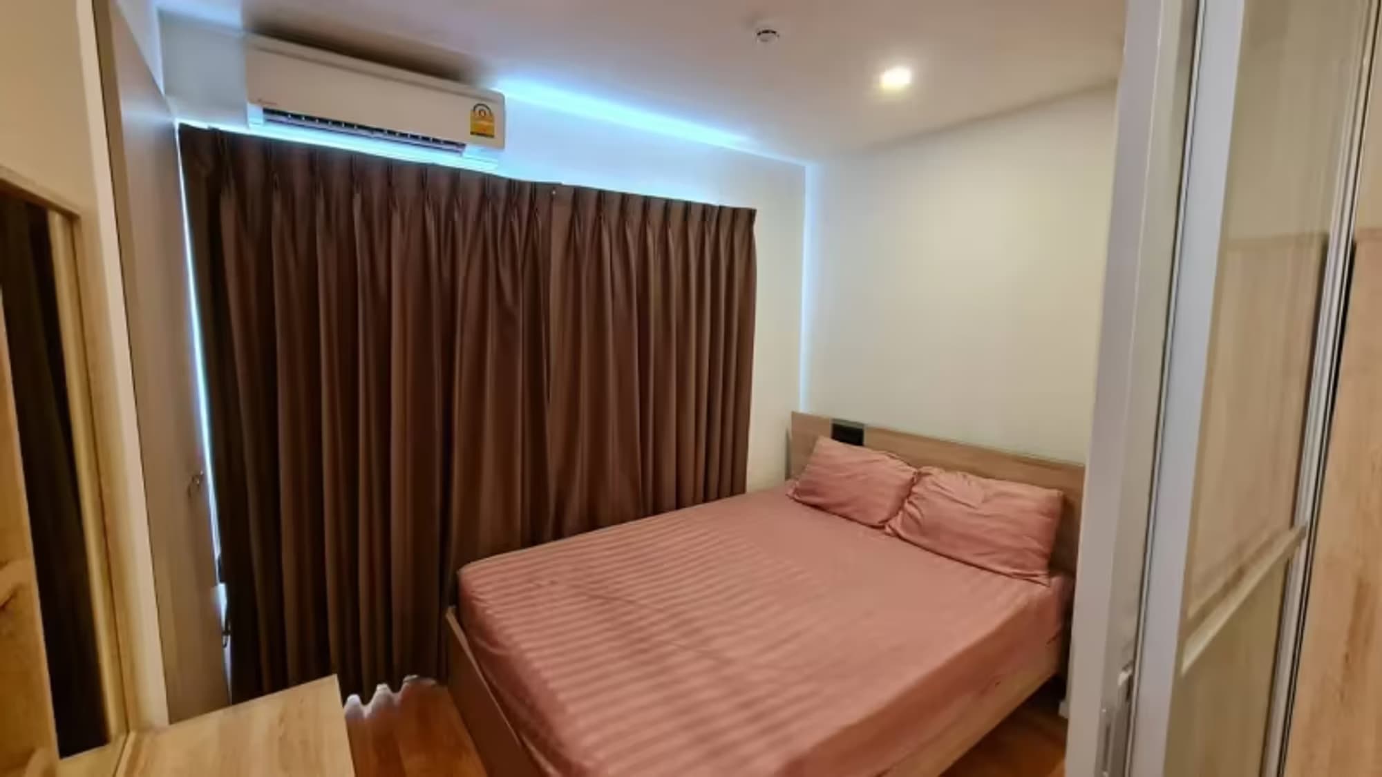 1 Bedroom Condo - Image 5