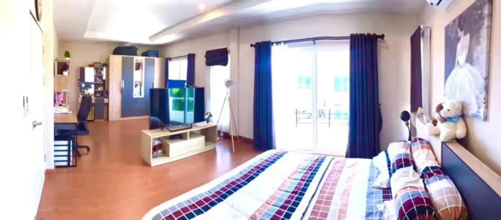 4 Bedroom House - Image 1