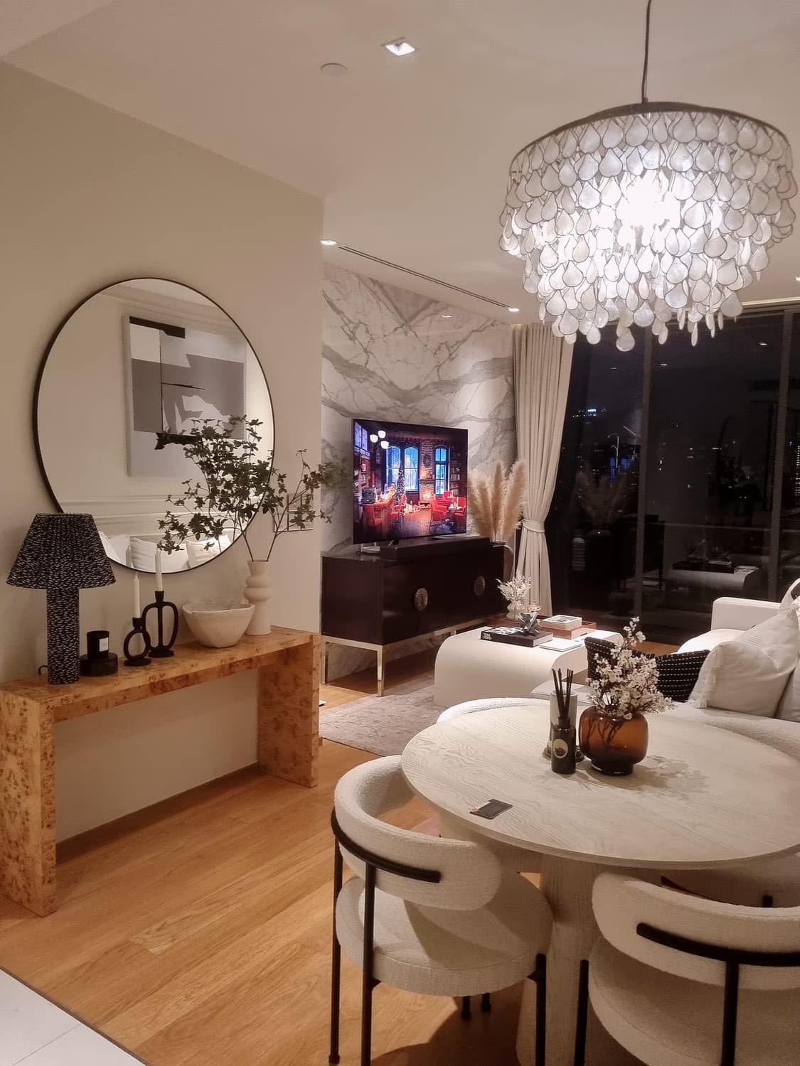 2 Bed Condo for Rent and Sale in Khlong Toei - Image 11