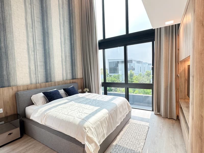 4 Bed House for Rent in Saphan Sung