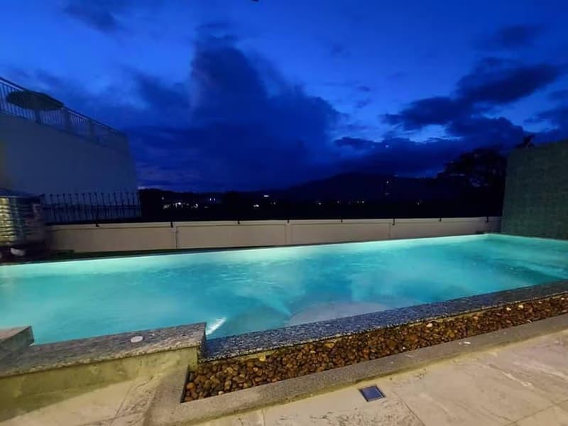 Pool villa house for rent in a frame